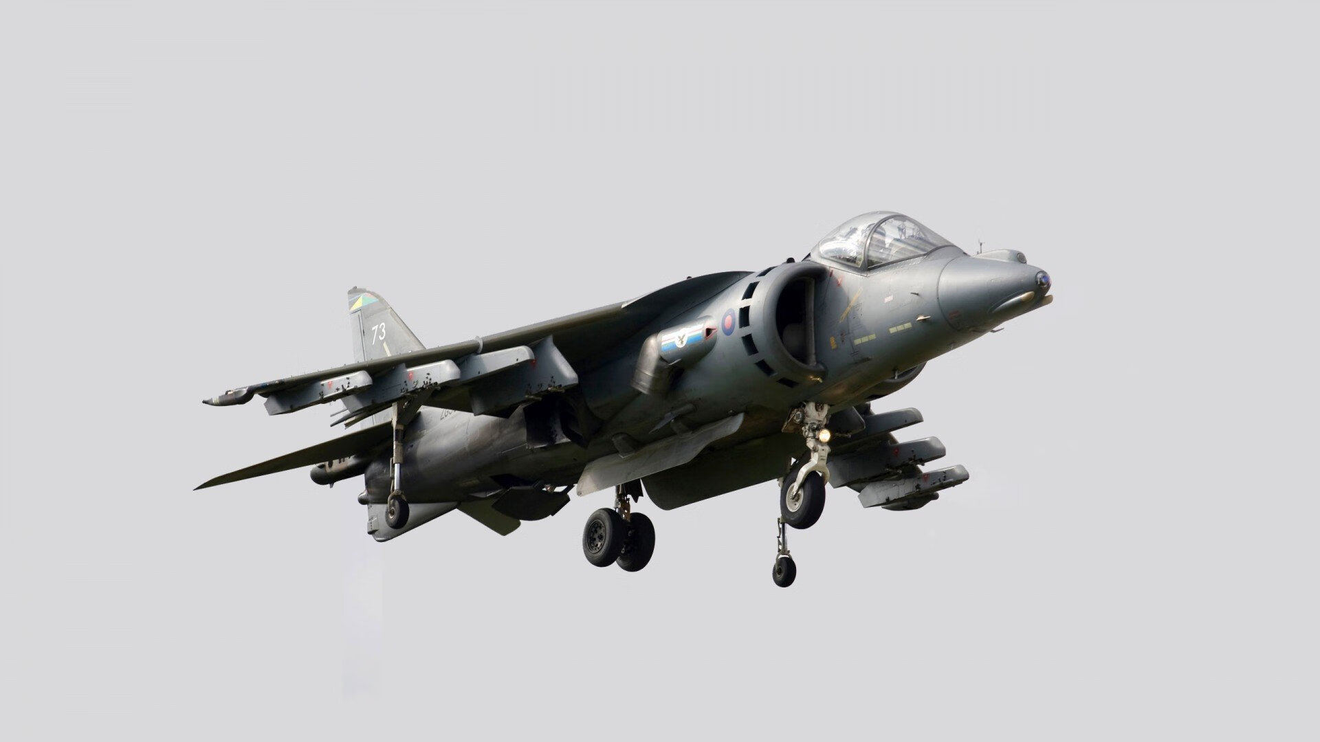 尤文图斯引援补强,中场实力大幅提升,争夺意甲桂冠