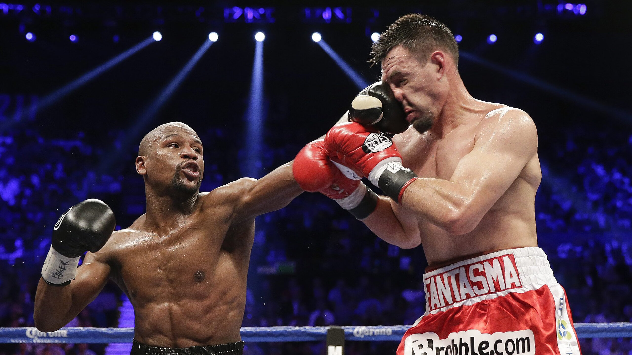 LOL赛场英雄操作扣人心弦,lol操作锦集